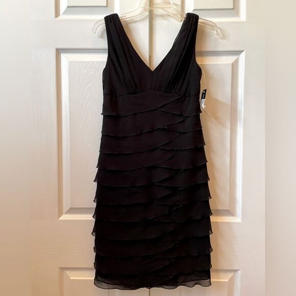 BLACK SLEEVELESS LAYERED CHIFFON DRESS SIZE 4P by JONES NY NWT - Picture 1 of 8
